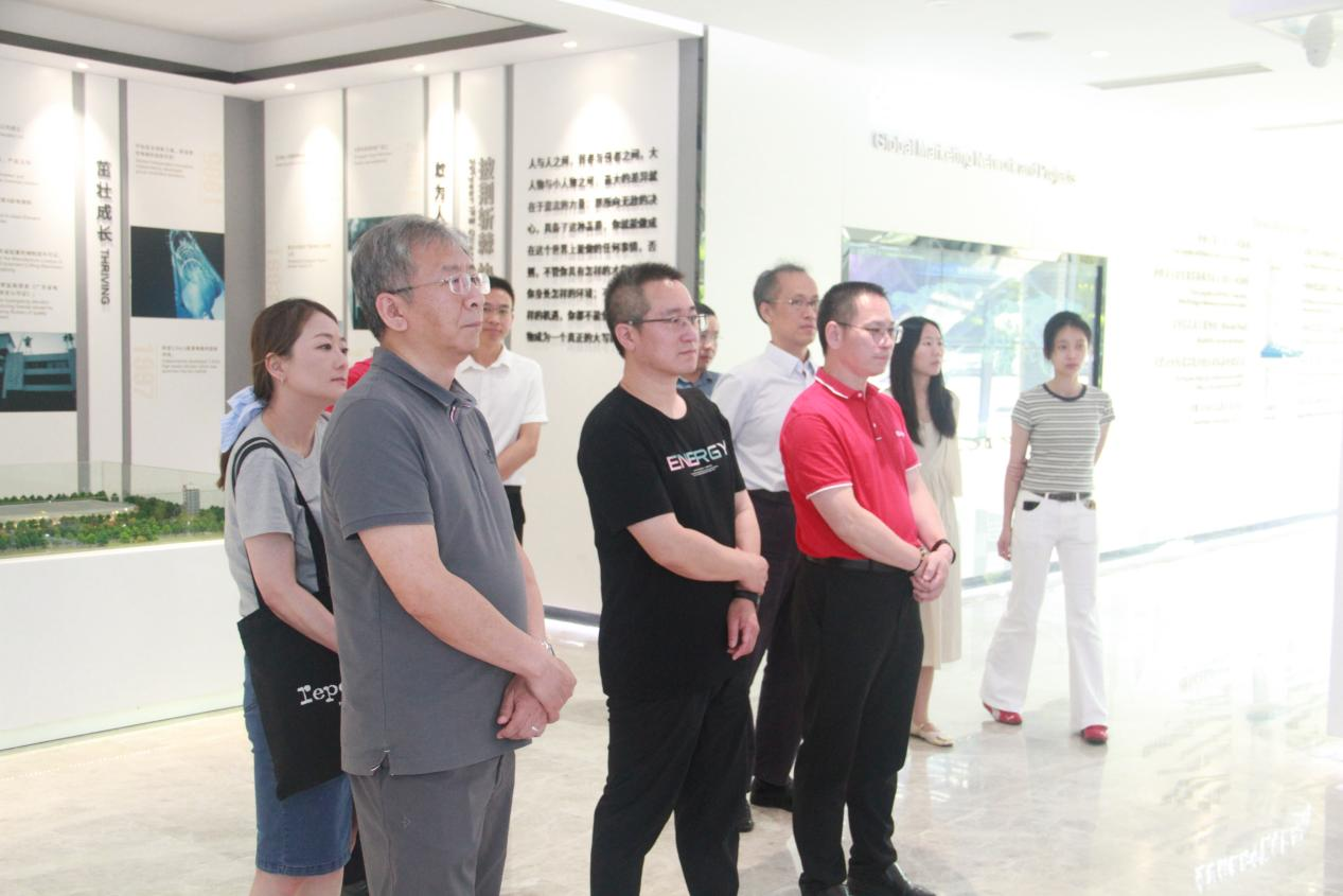 快意電梯迎中國特檢院專家，共探電梯安全新高度！ 